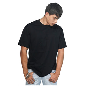 PLAYERA LISA OVERSIZE COLOR NEGRO